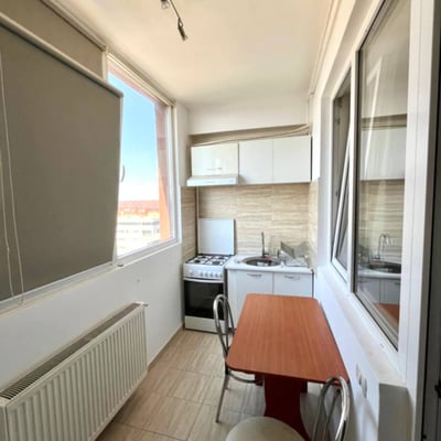 Miete einer komfortablen 2-Zimmer-Wohnung, Chiajna, 6. Bezirk, Bukarest, Rumänien